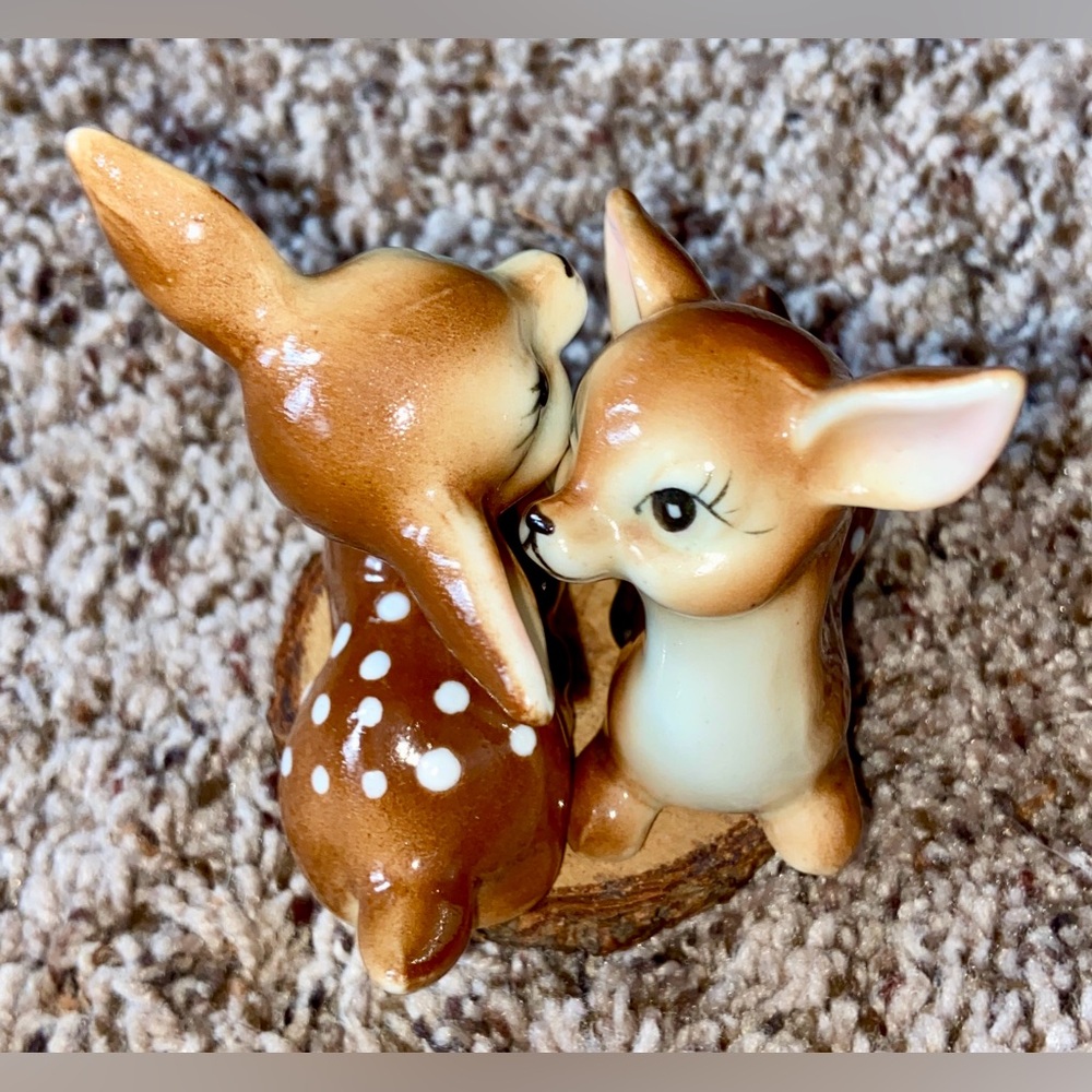 Two Vintage Sitting 🦌 Porcelain Knicks-Knacks Marked Japan- In Perfect Condition - Picture 8 of 16